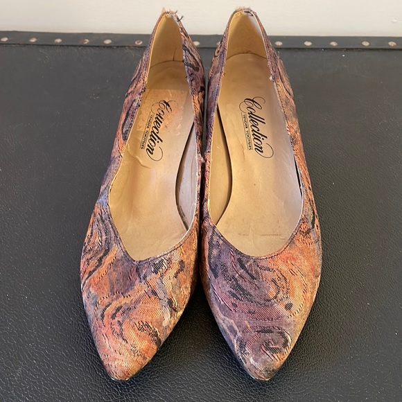 VINTAGE Brocade Heels - Picture 2 of 7